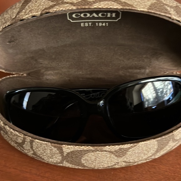 Coach Sunglasses (Gen Z) - Picture 2 of 3